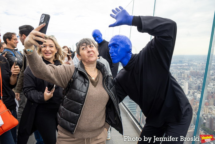 Photos: Blue Man Group Celebrates 17K Performances at Edge Image
