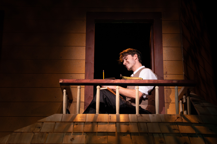 Photos: First Look At THE IMMIGRANT At The New Jewish Theatre Image