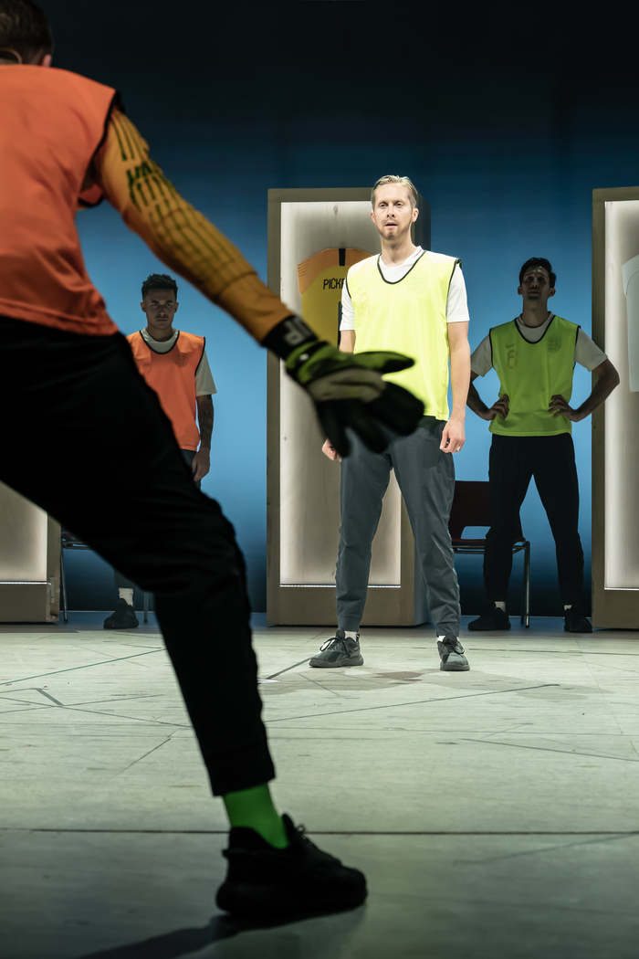 Photos: First Look at West End Transfer of the National Theatre's DEAR ENGLAND Image