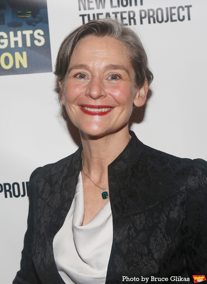 Photos: THE LIGHTS ARE ON Celebrates Opening Night at Theatre Row Image