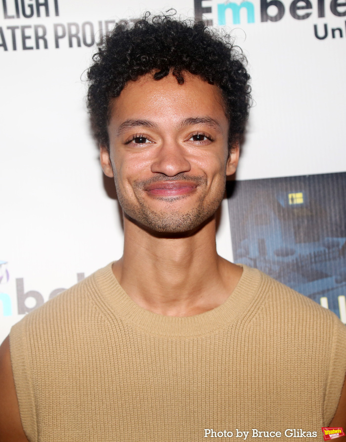 Photos: THE LIGHTS ARE ON Celebrates Opening Night at Theatre Row Image