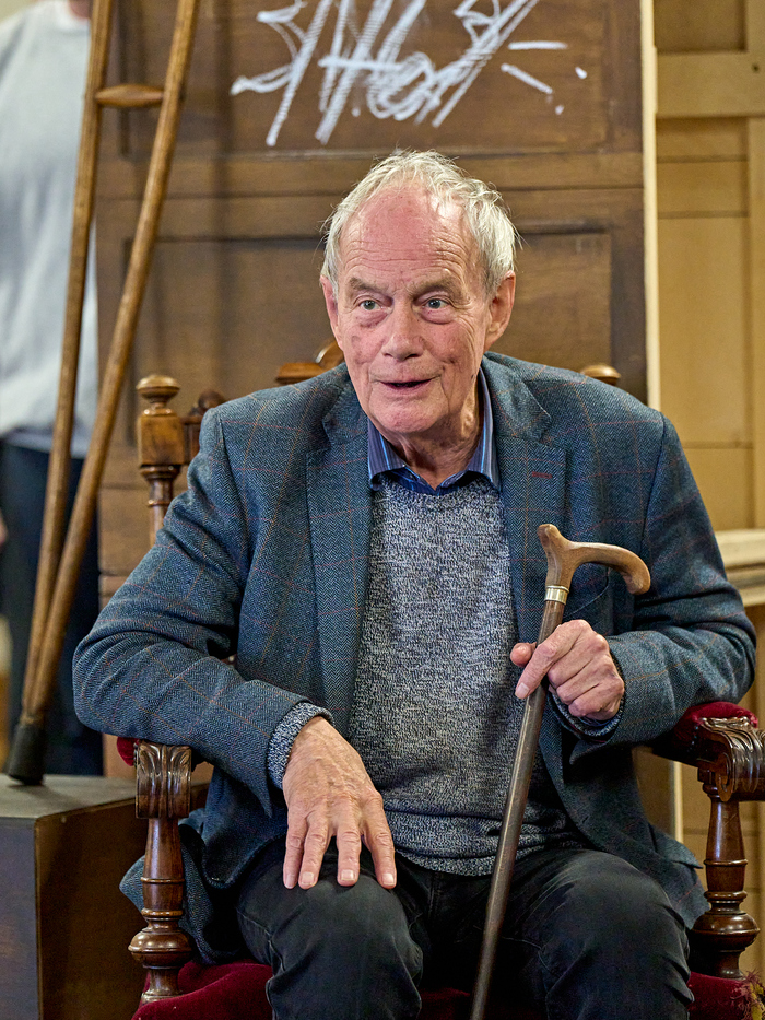 Photos: First Look Inside Rehearsal For Mark Gatiss' A CHRISTMAS CAROL Image