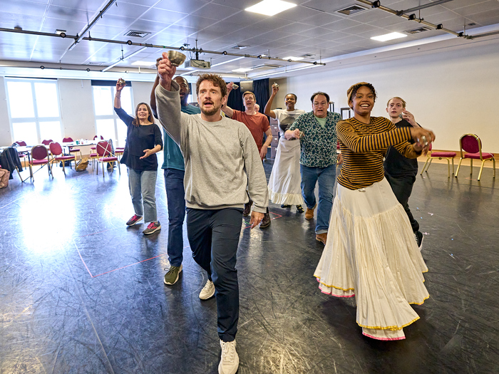 Photos: First Look Inside Rehearsal For Mark Gatiss' A CHRISTMAS CAROL Image