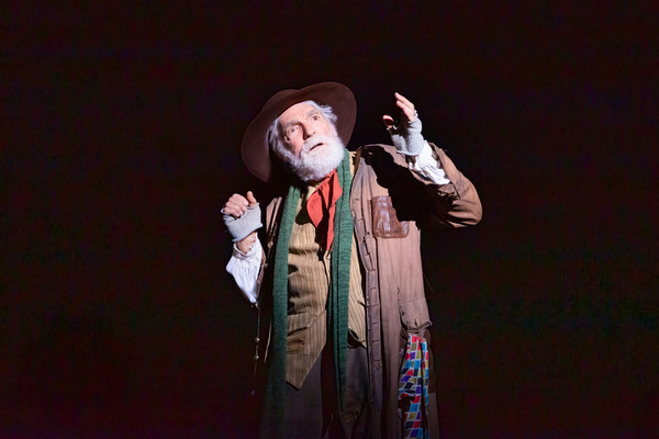 Photos: First Look at 5-Star Theatricals's Production of OLIVER! Image