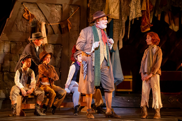 Photos: First Look at 5-Star Theatricals's Production of OLIVER! Image