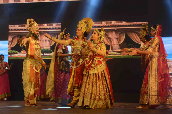 Photos: First Look at BROADWAY RAMLILA at Netaji Subhash Place Image