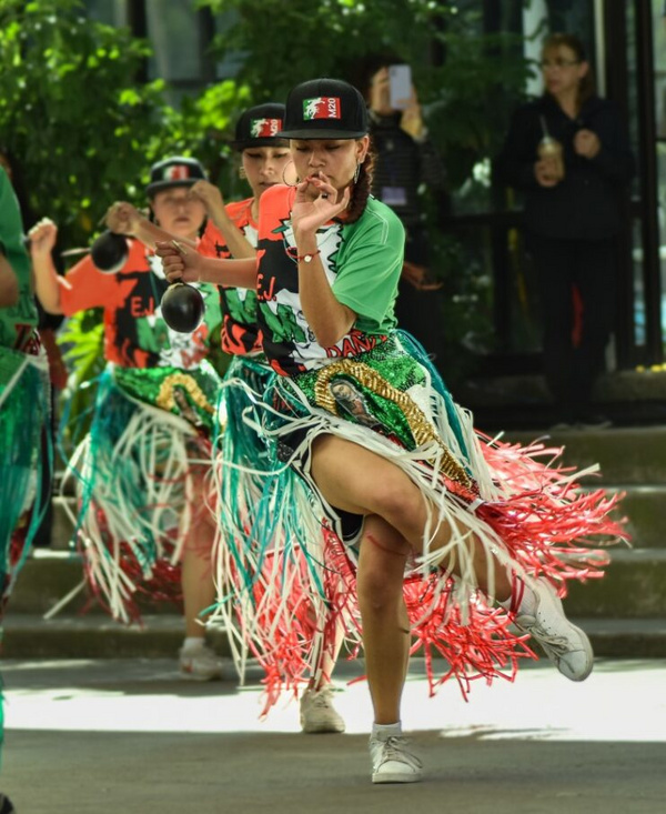 Photos: La Escuela Nacional De Danza Folklórica Celebró El Día De La Danza Tradicional Con El Festival De Danzas Marcelo Torreblanca.  Image