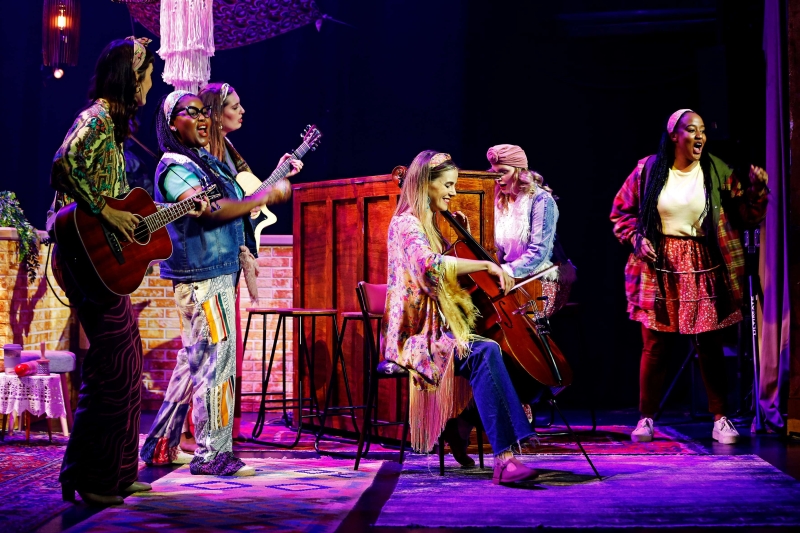 Review: UP ON THE ROOF – THE CAROLE KING SONGBOOK at Theatre On The Bay Is a Mellow, Melodic Celebration of Sisterhood 