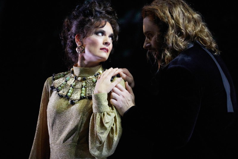 Review: ALCINA at McCaw Hall Image