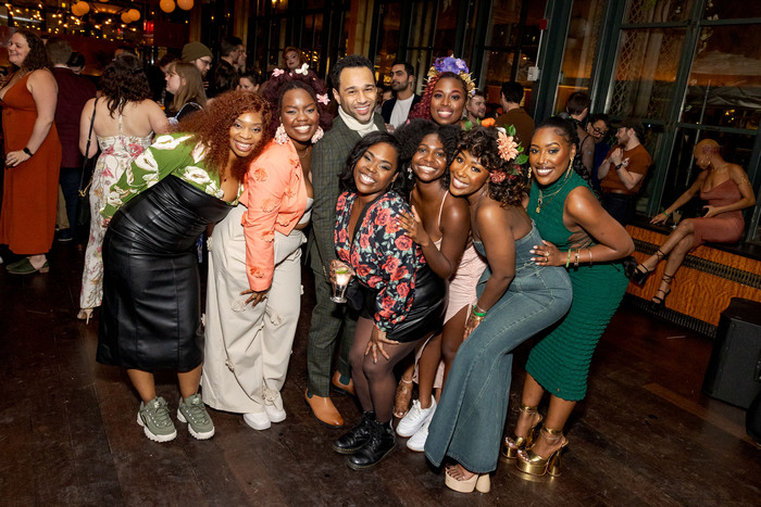 Photos: LITTLE SHOP OF HORRORS Celebrates 1000 Performances Image
