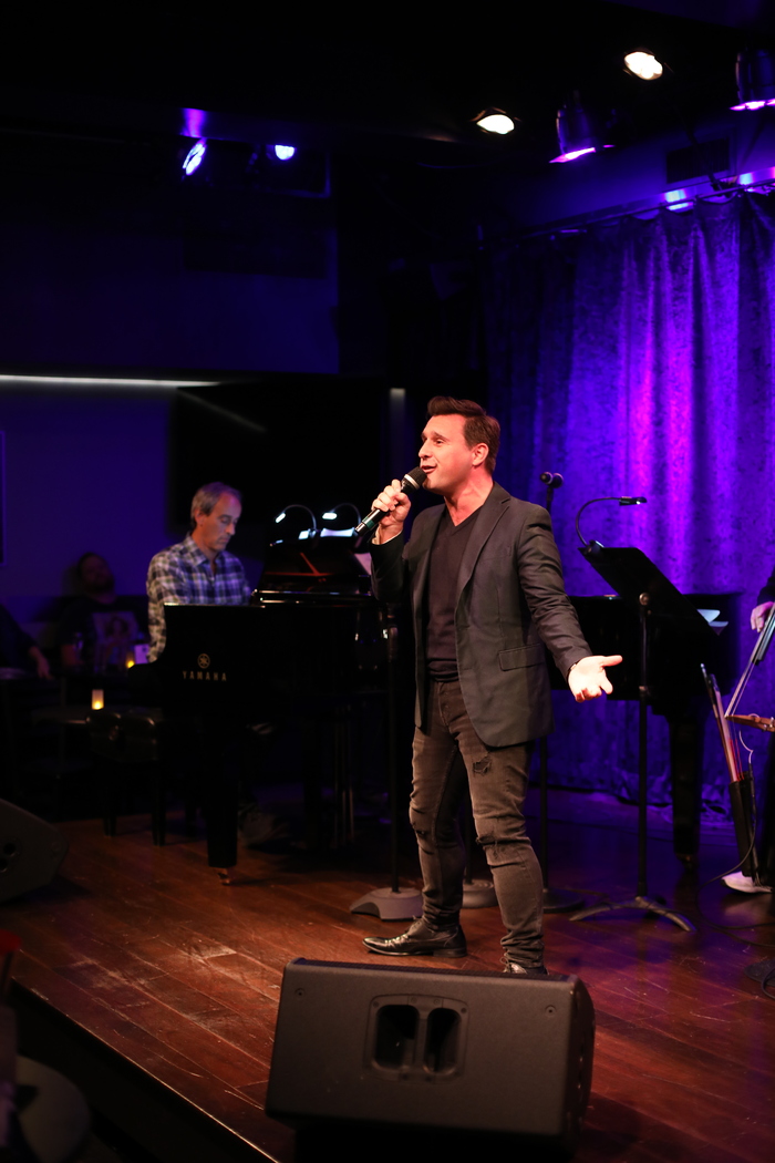 Photos: October 10th THE LINEUP WITH SUSIE MOSHER Shines Bright With Starry Talents Image