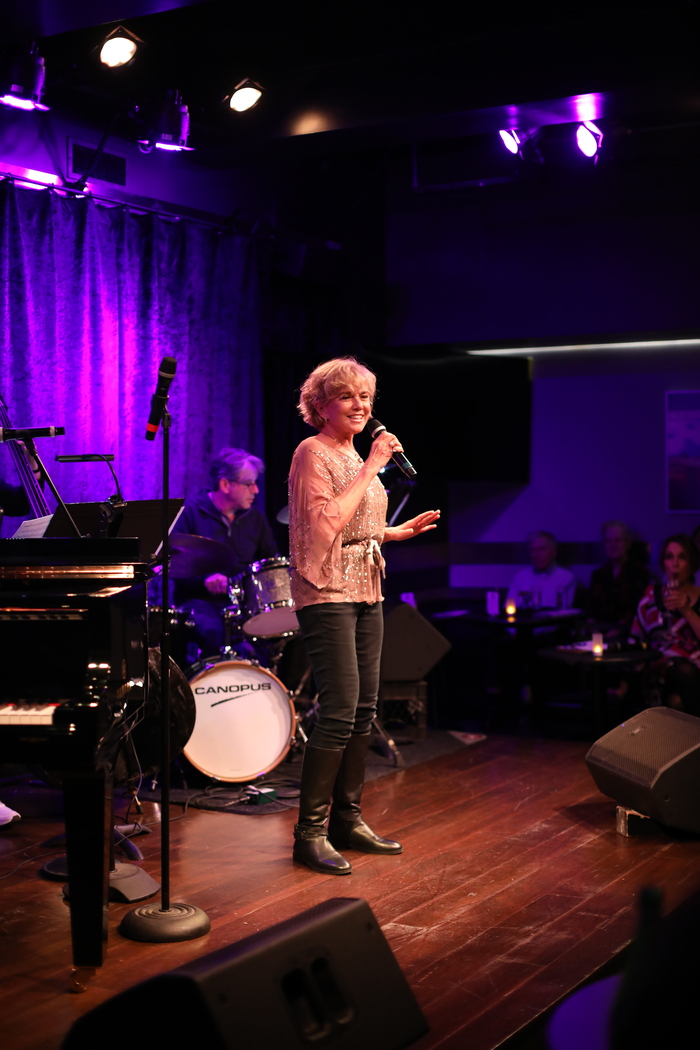 Photos: October 10th THE LINEUP WITH SUSIE MOSHER Shines Bright With Starry Talents Image