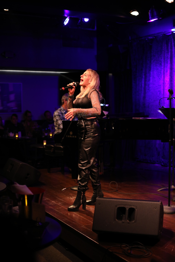 Photos: October 10th THE LINEUP WITH SUSIE MOSHER Shines Bright With Starry Talents Image