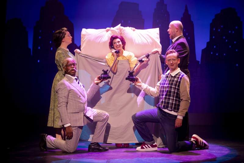 Review: DE KOMEDIE OVER EEN BANK OVERVAL at De Goudse Schouwburg! Image