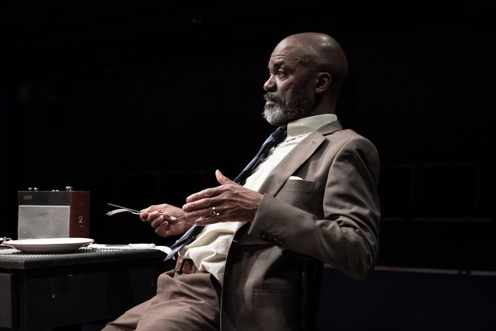Photos: First Look at MEETINGS at the Orange Tree Theatre Image