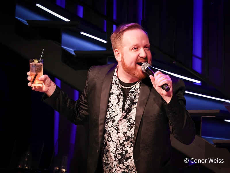 Photos: Michael Kirk Lane Encores WHATEVER I FEEL at Chelsea Table + Stage Image