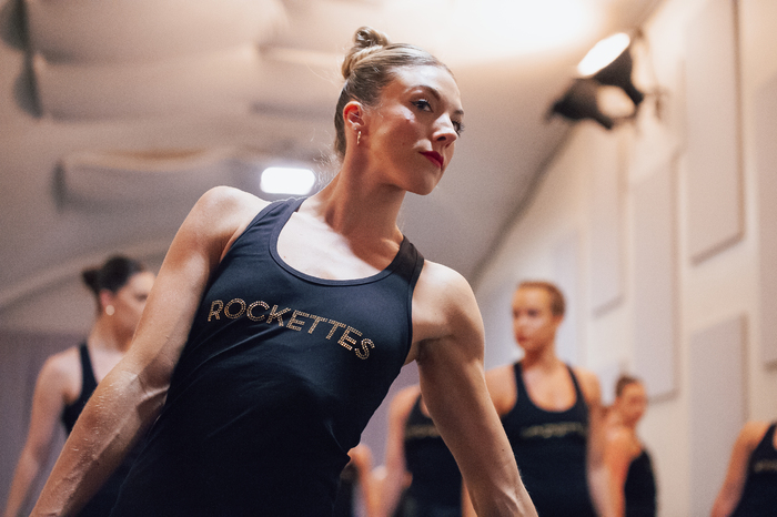 Photos: The Radio City Rockettes Get Ready for the 2023 CHRISTMAS SPECTACULAR 