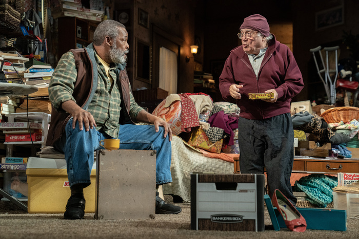 Photos: First Look At Danny DeVito and Cast In I NEED THAT On Broadway Image