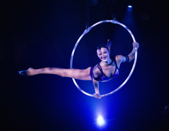 Photos: First Look At Teatro ZinZanni's LOVE, CHAOS, & DINNER Image