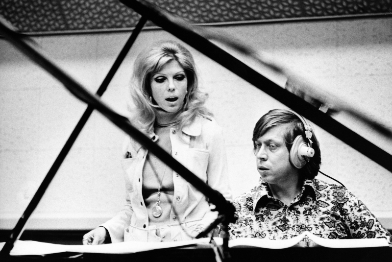 Album Review: Don't Walk, RUN To Get NANCY SINATRA KEEP WALKIN': SINGLES, DEMOS & RARITIES 1965 - 1978 Image