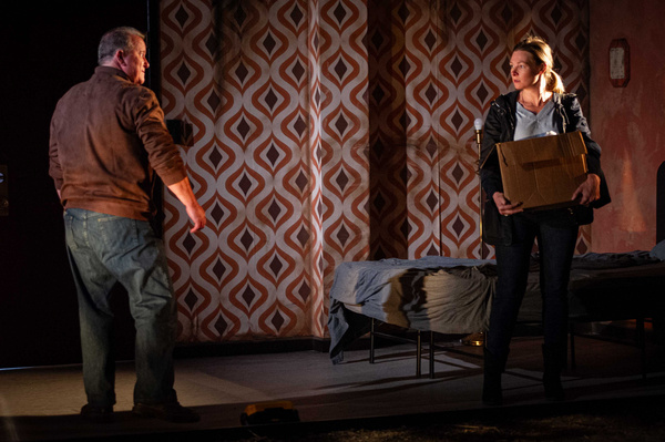 Photos: First Look At Kelsey Landon And More In ON CLOVER ROAD At Santa Fe Playhouse Image