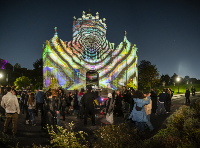 Review: Death Of Classical Presents A Spectacular NIGHTFALL: DANSE MACABRE Inside Of Green-Wood Cemetary Image