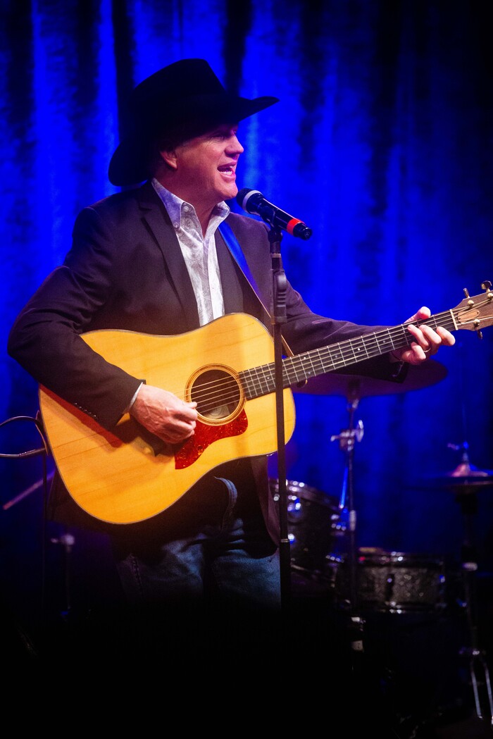 Photos: October 17th THE LINEUP WITH SUSIE MOSHER Features Scholarship Winner Lincoln Johnson Image