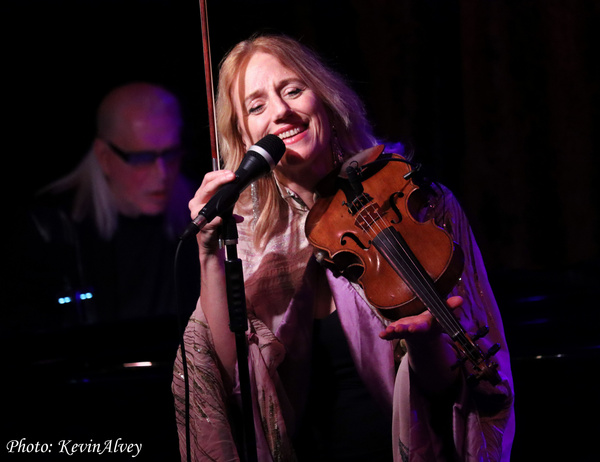Photos: JAMIE DEROY & FRIENDS Returns To the Birdland Stage Image