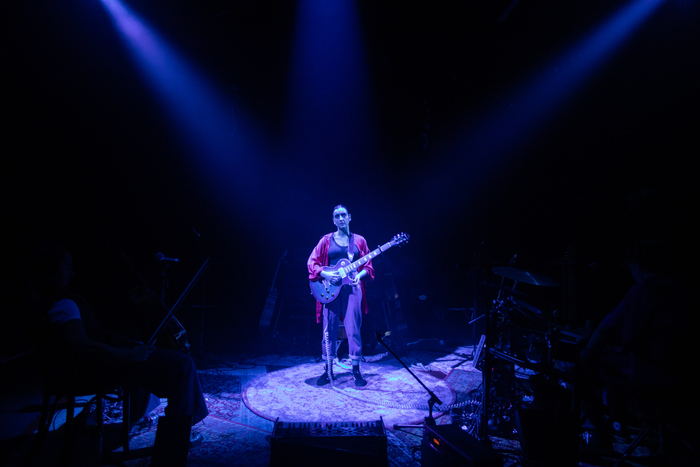 Photos: First Look At MANIC STREET CREATURE By Maimuna Memon at Southwark Playhouse Borough Image