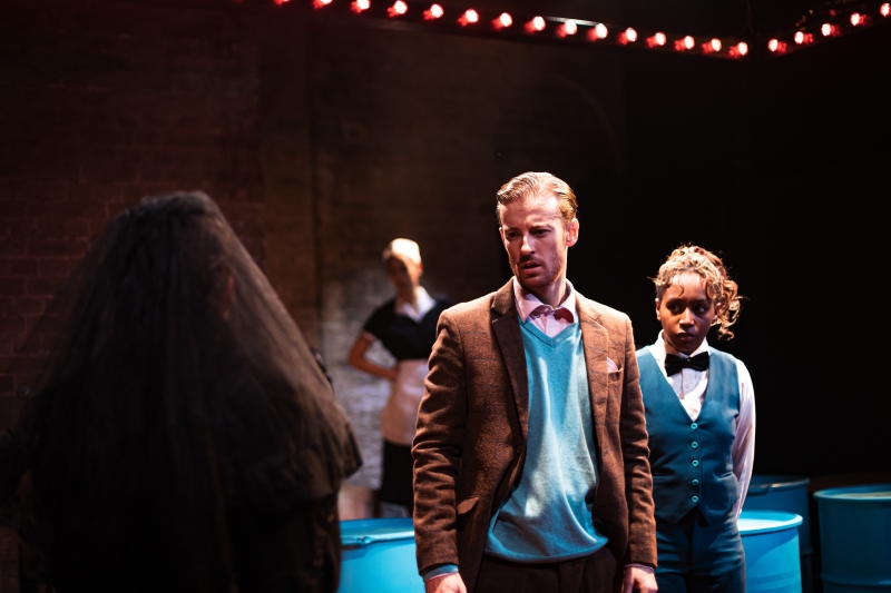 Review: TRUEMAN AND THE ARSONISTS, Roundhouse Studio Theatre 