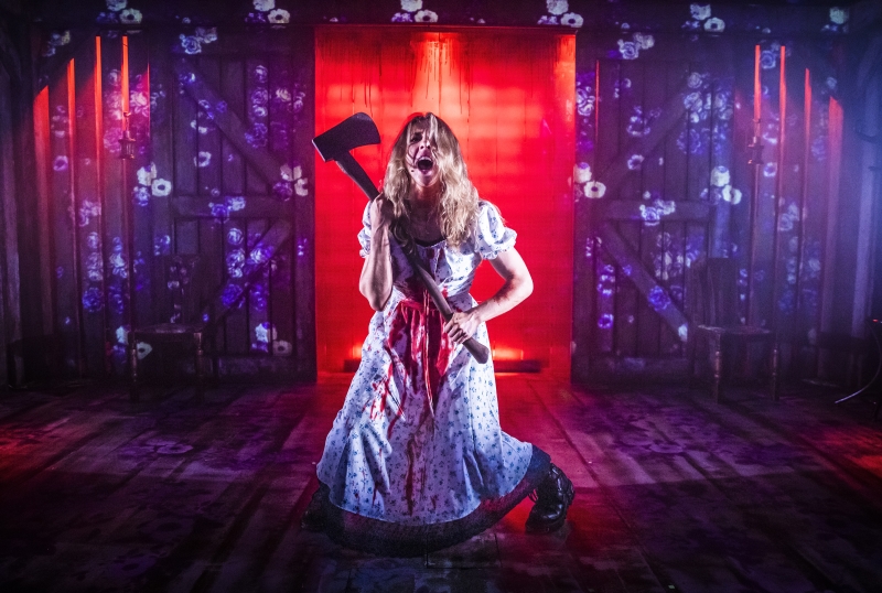 Photo: First Look at Lauren Drew in the Title Role of LIZZIE The Musical at Southwark Playhouse Elephant 