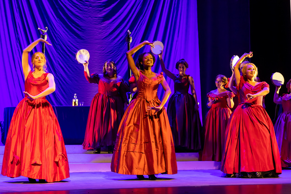 Photos: First Look At North Carolina Opera's LA TRAVIATA Image