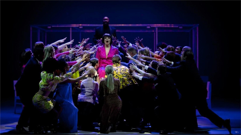 Review: LA TRAVIATA at Artscape Is a Visual and Audial Masterpiece Image
