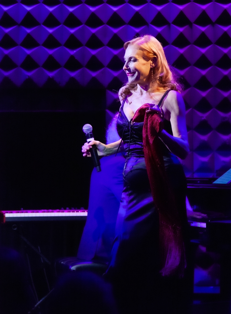 Photos: Ute Lemper Is Timeless In TIME TRAVELER at Joe's Pub Image