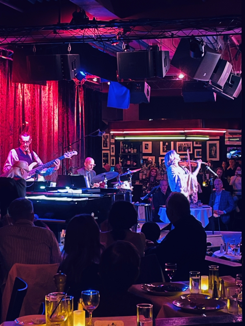 Review: JAMIE DEROY & FRIENDS Made For An Entertaining Monday Night At Birdland Image