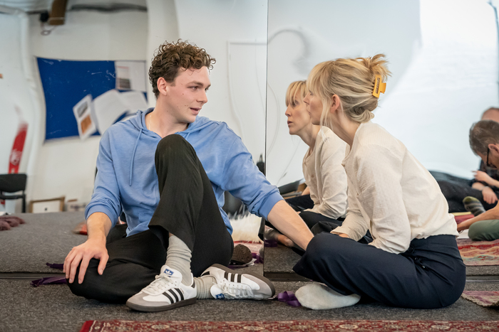 Photos: First look at Ibsen's GHOSTS at Shakespeare's Globe Image