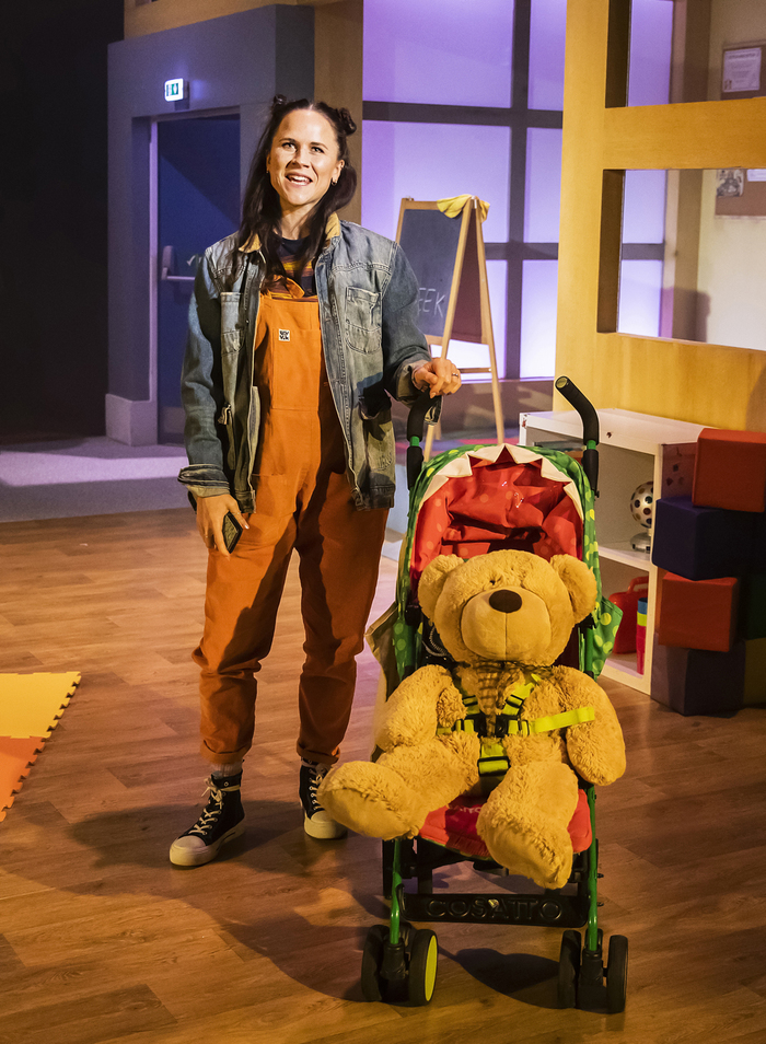 Photos: First Look at the UK Tour of THE GOOD ENOUGH MUMS CLUB Image