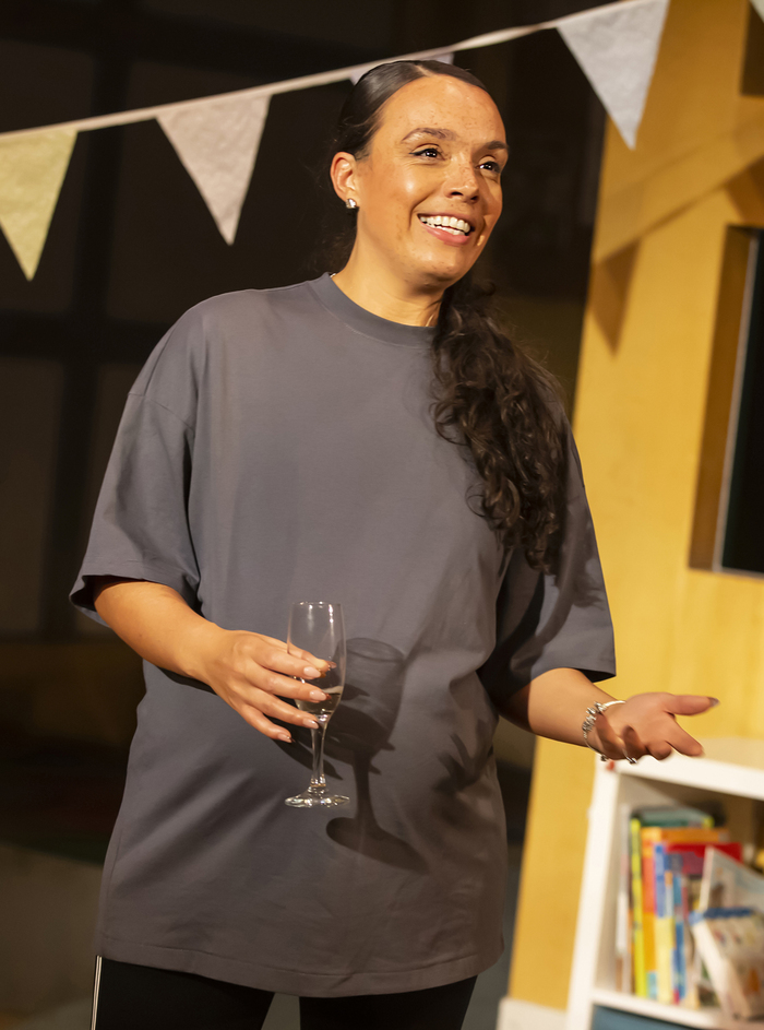 Photos: First Look at the UK Tour of THE GOOD ENOUGH MUMS CLUB Image