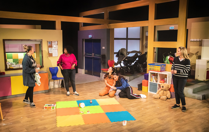 Photos: First Look at the UK Tour of THE GOOD ENOUGH MUMS CLUB Image