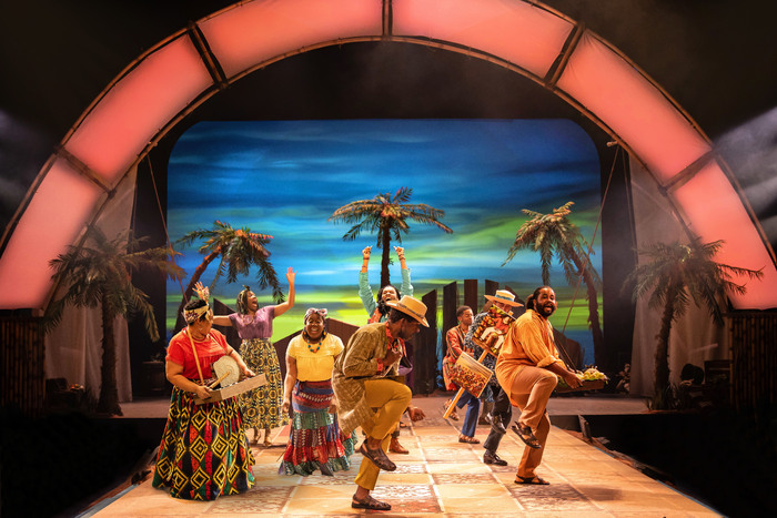 Photos: Chicago Shakespeare Theater Presents William Shakespeare's TWELFTH NIGHT Image