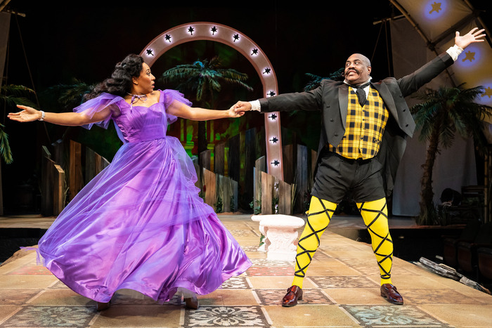 Photos: Chicago Shakespeare Theater Presents William Shakespeare's TWELFTH NIGHT Image