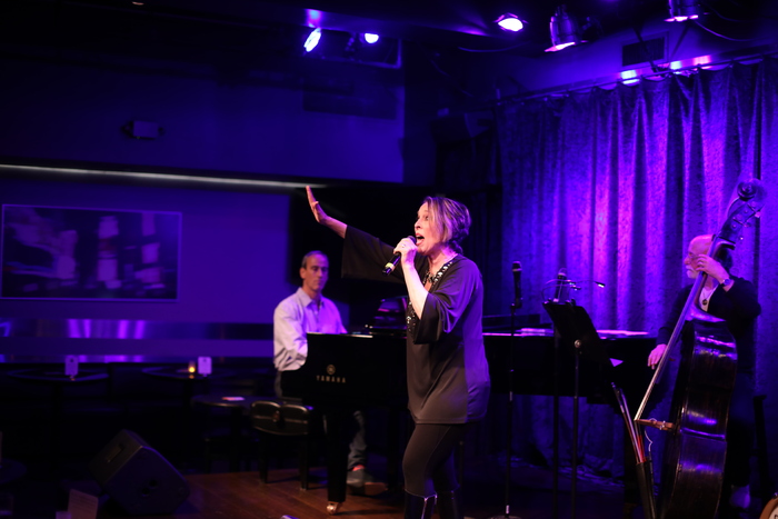 Photos: October 24th THE LINEUP WITH SUSIE MOSHER In A Chris Ruetten Photo Flash Image
