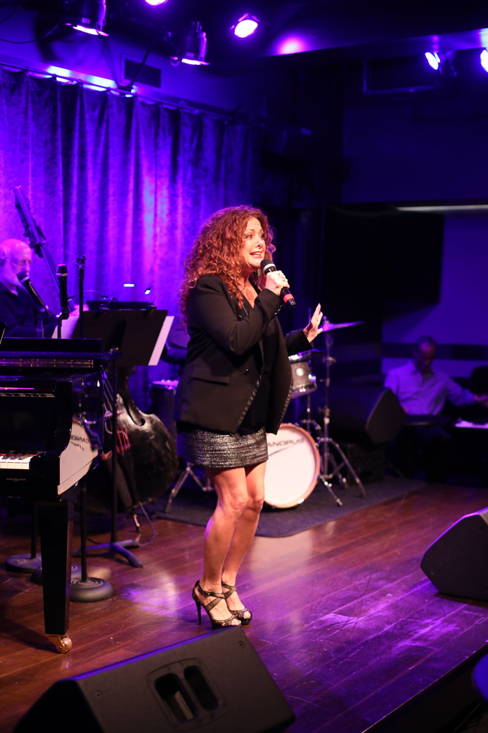 Photos: October 24th THE LINEUP WITH SUSIE MOSHER In A Chris Ruetten Photo Flash Image