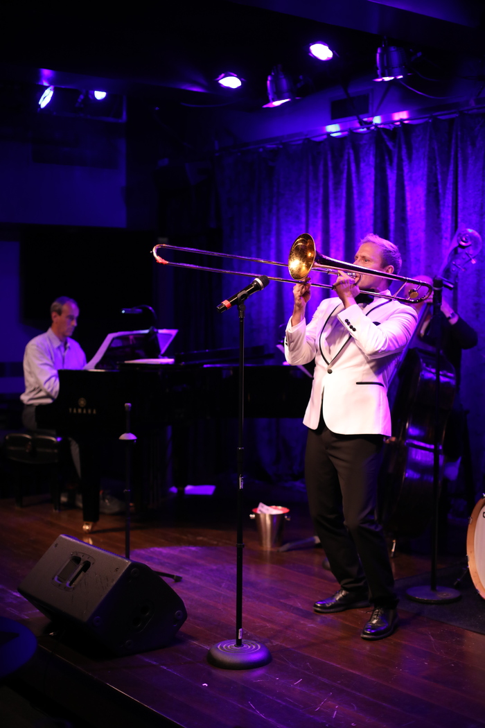 Photos: October 24th THE LINEUP WITH SUSIE MOSHER In A Chris Ruetten Photo Flash Image