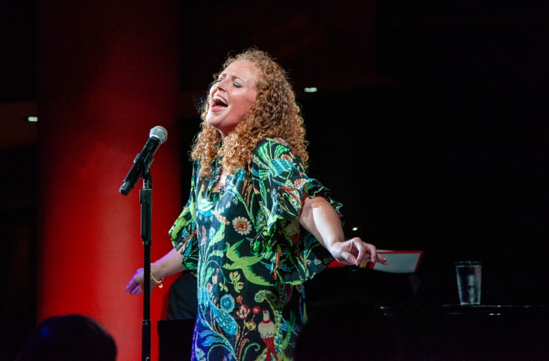 Review: Marissa Mulder Feels Everything During GIRL TALK at Chelsea Table + Stage Image