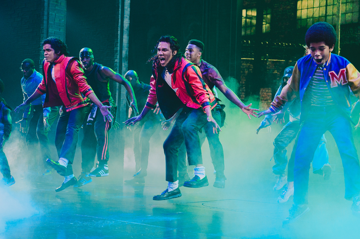 Photos & Video: MJ Celebrates Halloween With Special 'Thriller' Performance Image