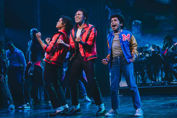 Photos & Video: MJ Celebrates Halloween With Special 'Thriller' Performance Image
