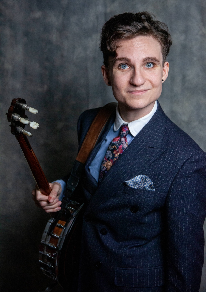 Feature: The Days Of Cabaret Gratitude - Day Nine - The Vaudevillian Image