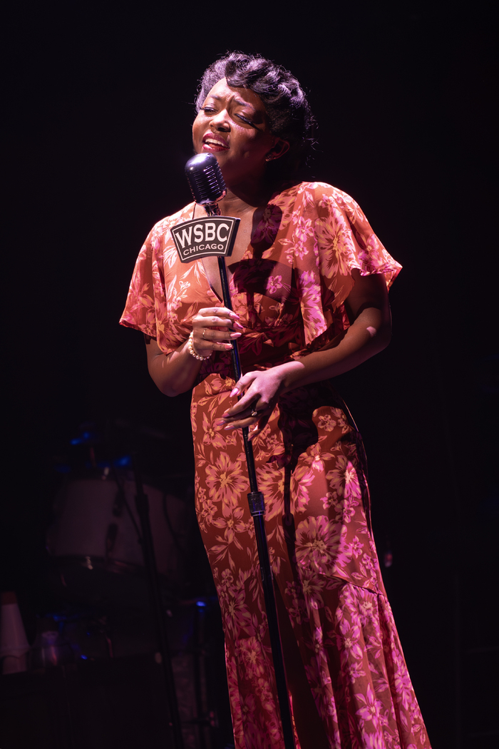 Photos: Get a First Look at PAL JOEY at New York City Center Image