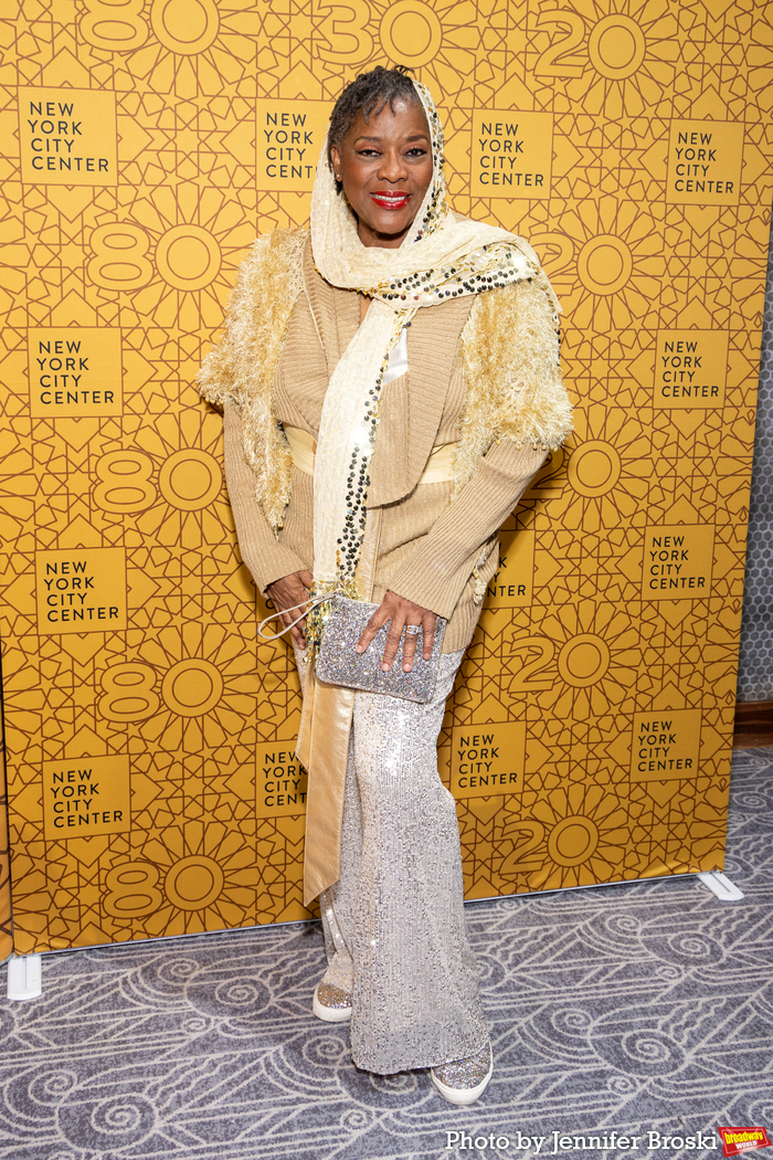 Photos: New York City Center Opens PAL JOEY With Benefit Performance Image